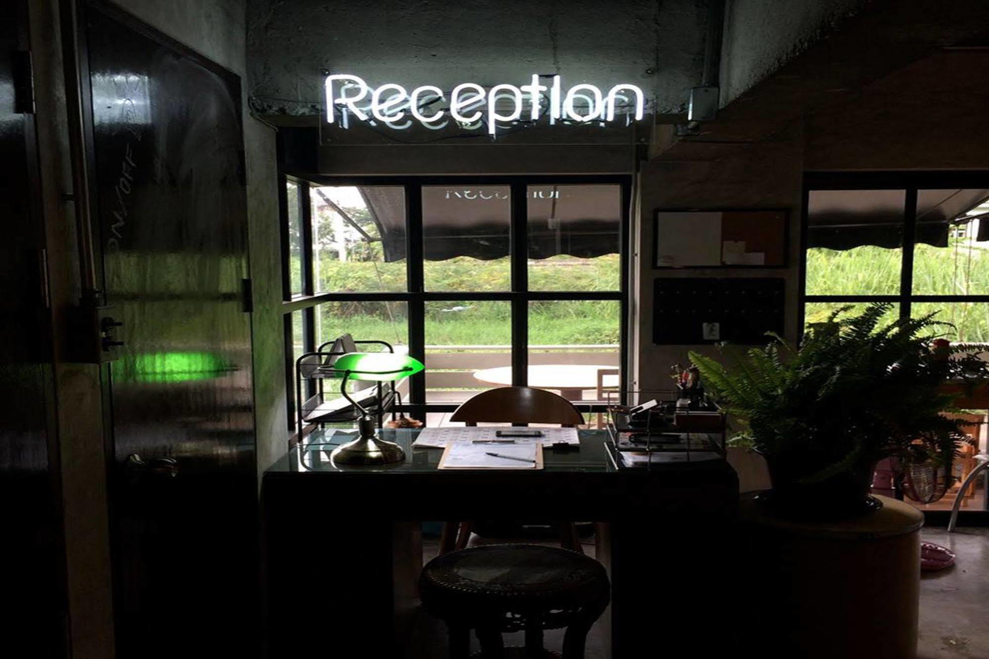 Rumpai Loft Habitat Chiang Mai Exterior photo